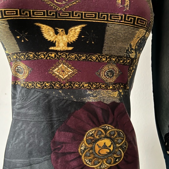 Gorgeous Save The Queen Top made in Italy - Picture 8 of 12